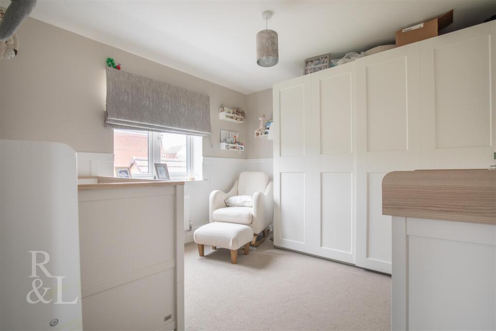 1, Hawksbeard Close  (16).jpg