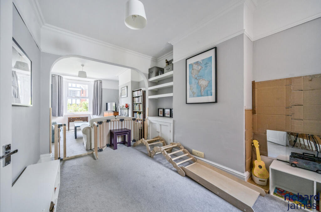 e5670d282e974b9986324ca89f9bf903