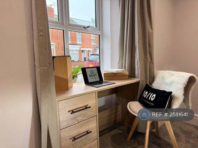 Room 1 Desk