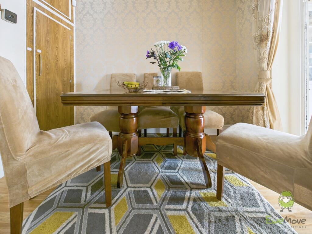 CAM01543G0-PR0157-STILL015