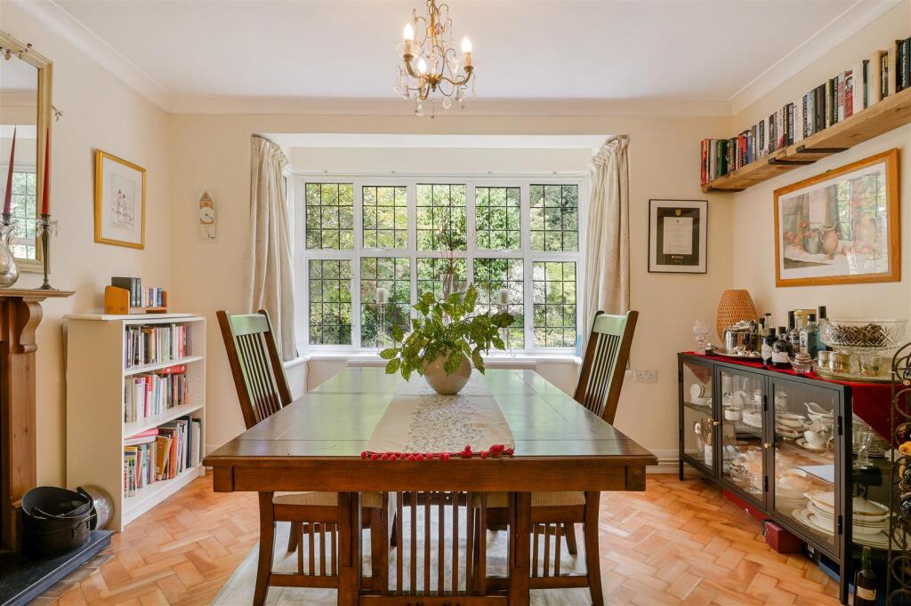 WILMERHATCH LANE (3).jpg