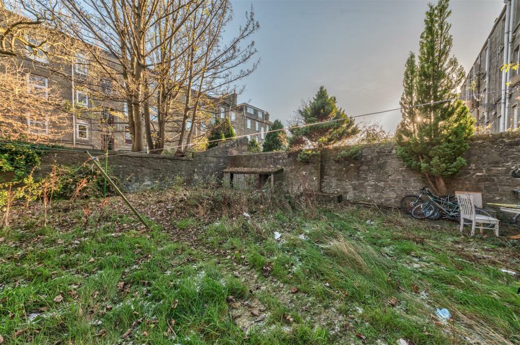 3R 19 Morgan Street Dundee-18.JPG