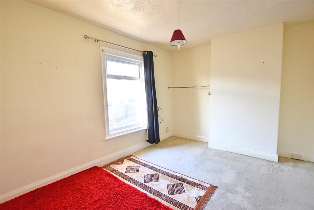 BEDROOM ONE (FRONT)