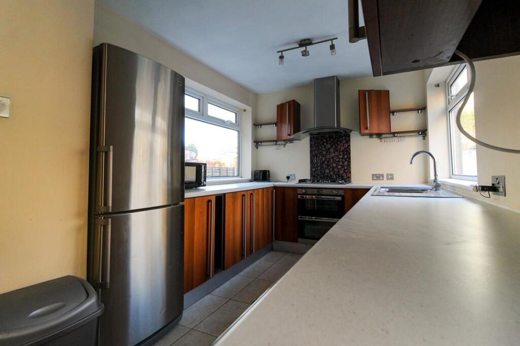 Kitchen (1)