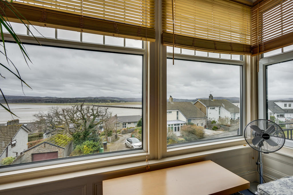 Estuary Views