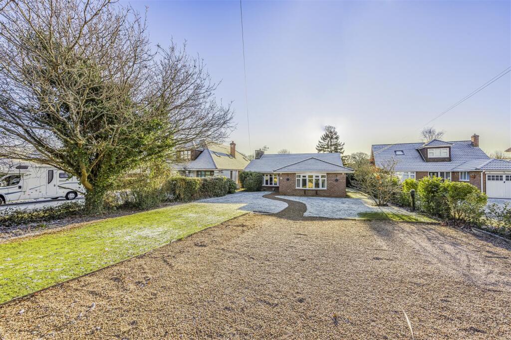29 New Road, Lovedean-PorticoMarketing-SoldBy-42.J
