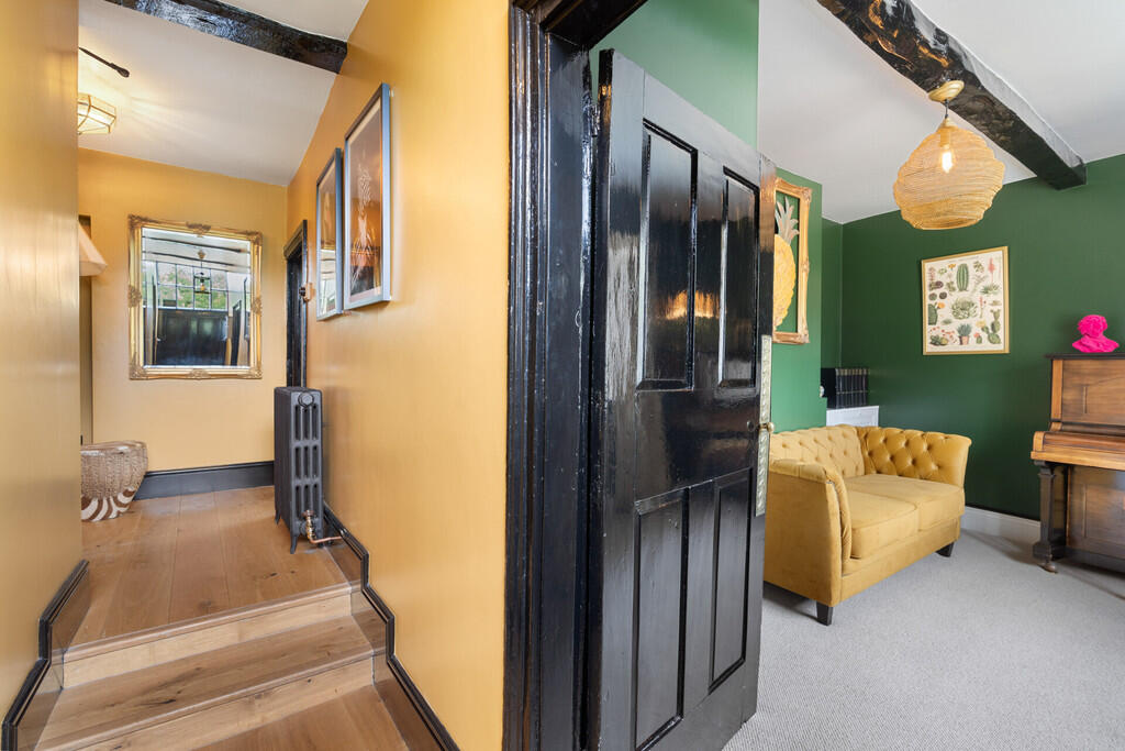 Old Market House ...