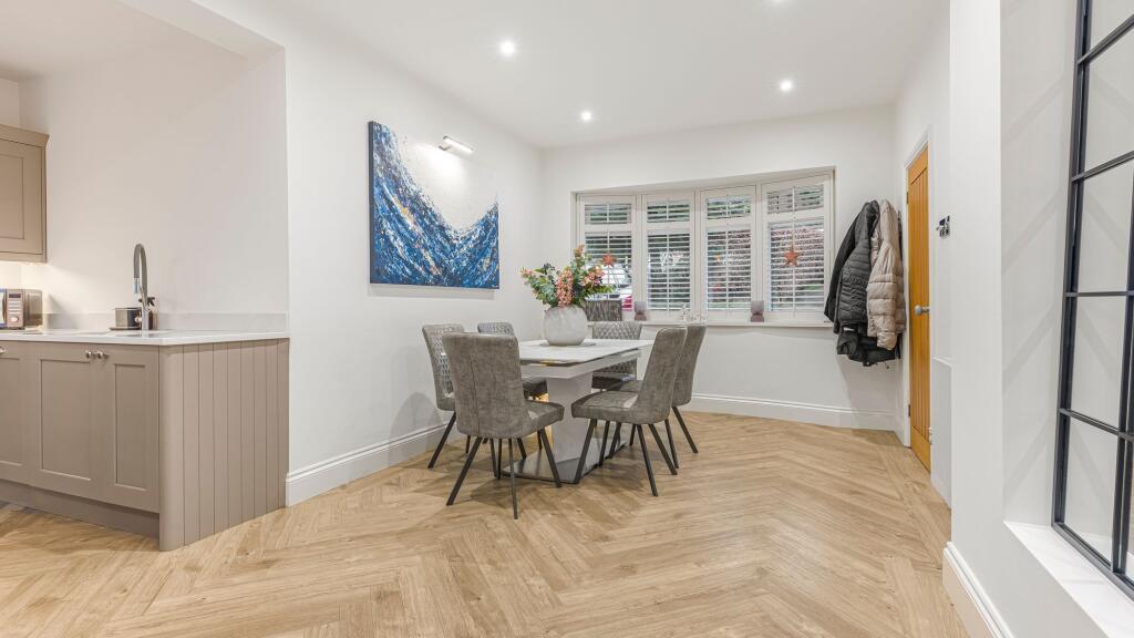 Open Plan Kitchen/Dining/Family Room