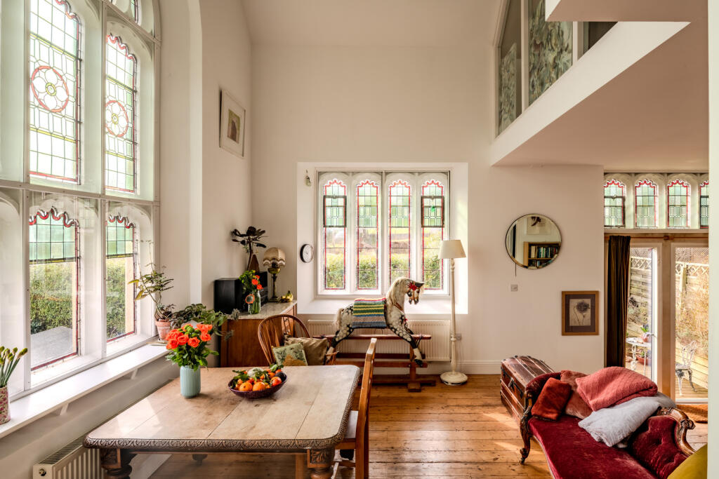 269439 - TOC.hr-4.jpg