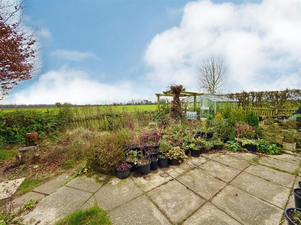 garden and views