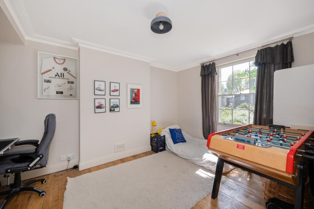 12 Westbourne Par...