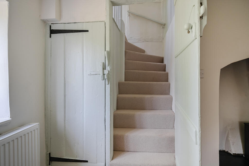 1296525-14-682c71...