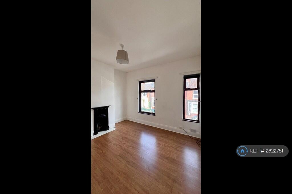 Master Bedroom (Back View)