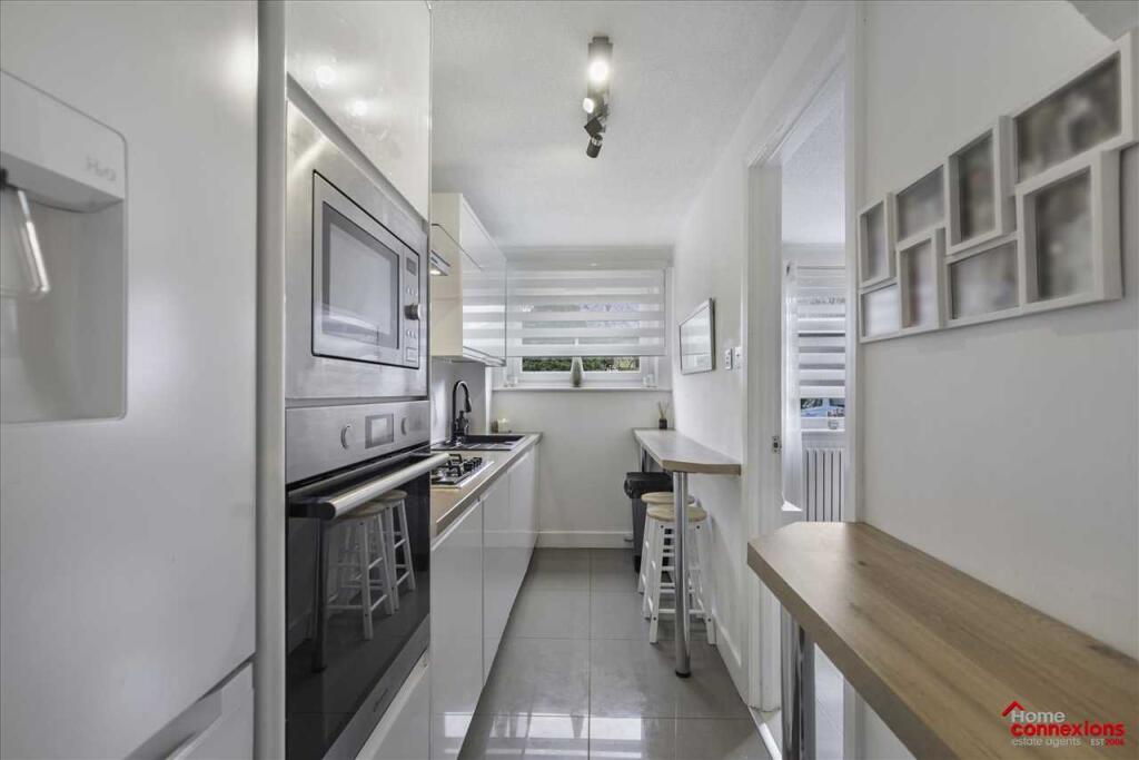 Kitchen (1)