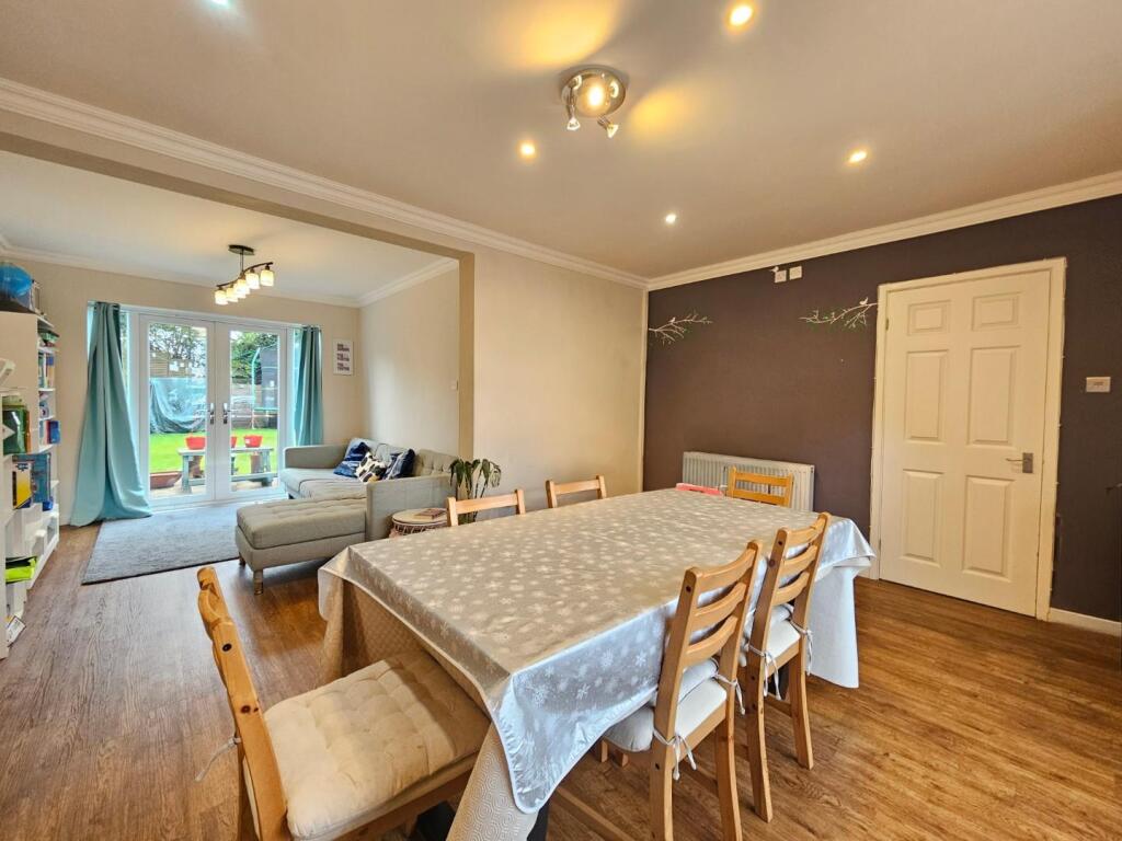 Living Dining Room