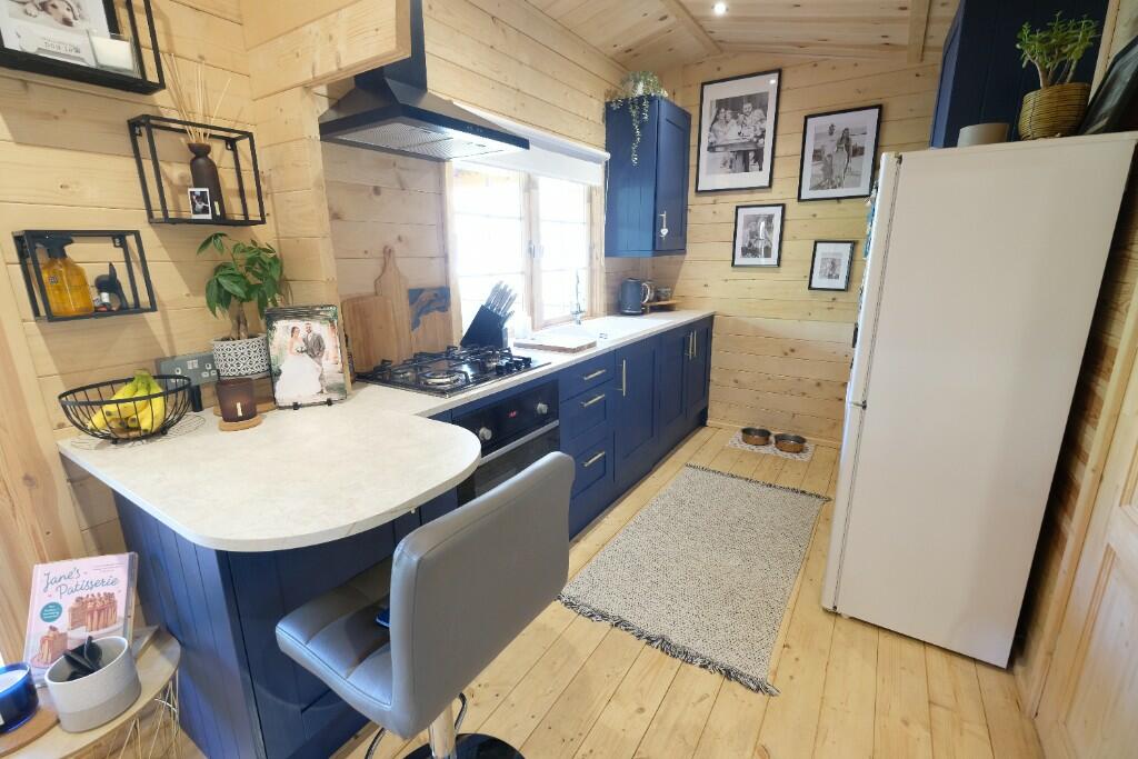 ANNEXE