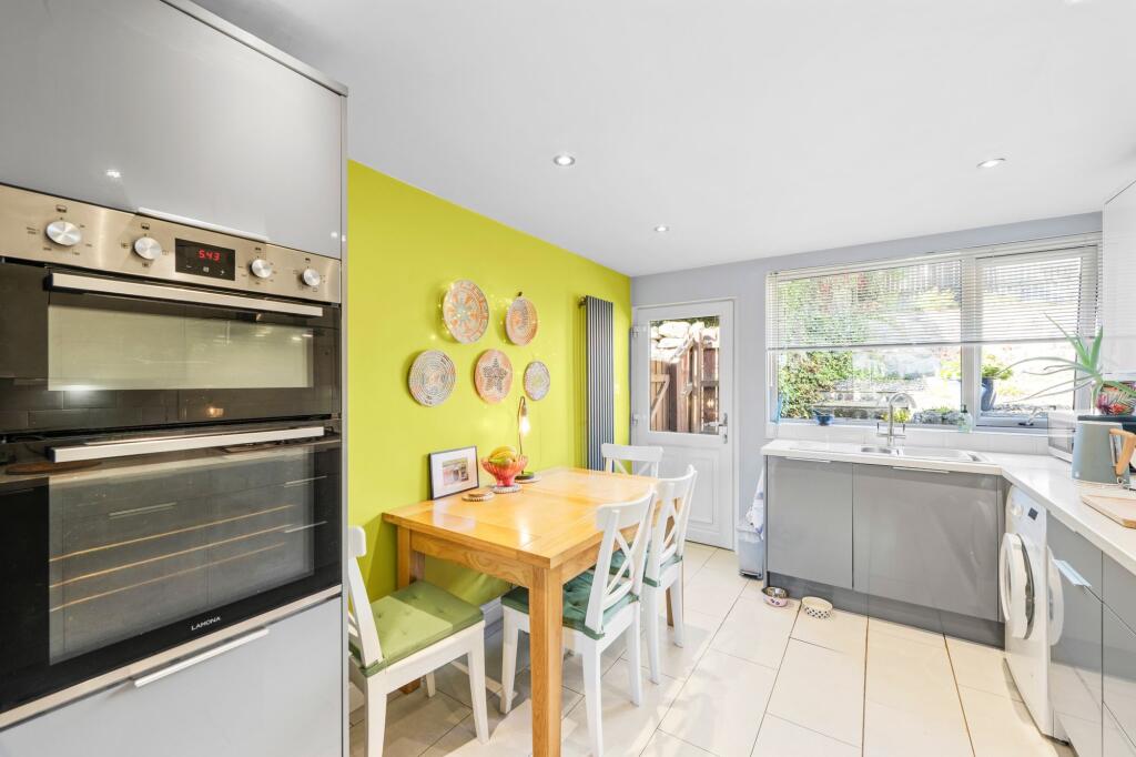Fitted Kitchen/Dining Room