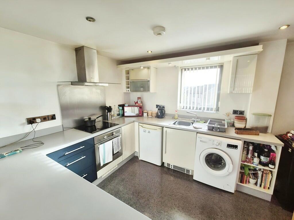 8c5f4db1-10000132...