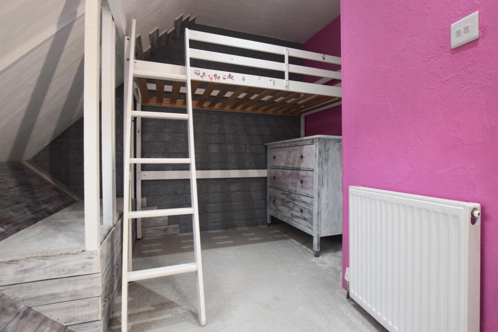 85 Arncliffe Drive bunkbed