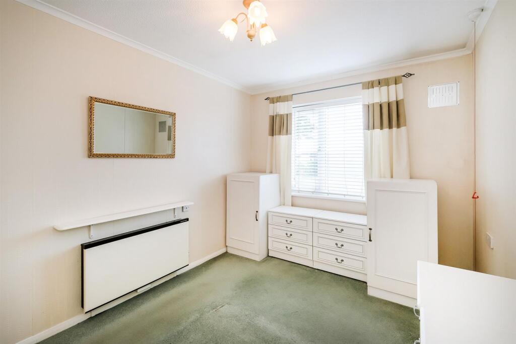 42 Ennerdale Ct-7_web.jpg