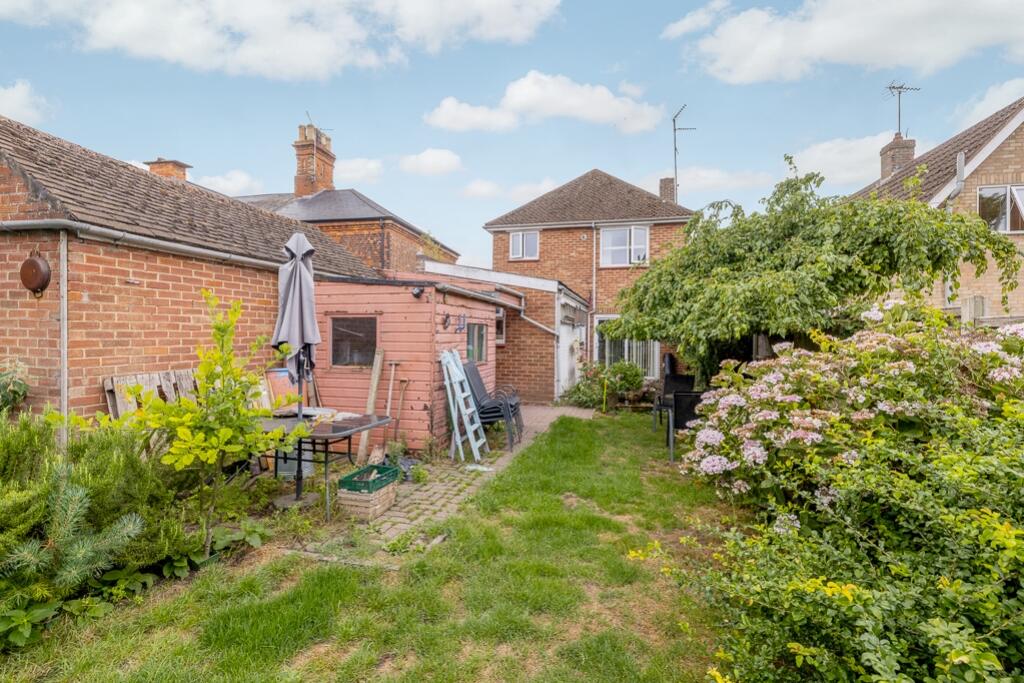 28 Albert Street (Spalding)-13