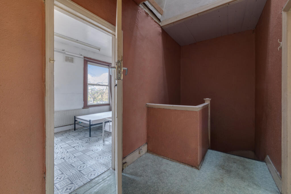 property in Barlby Road, 
North Kensington, W10