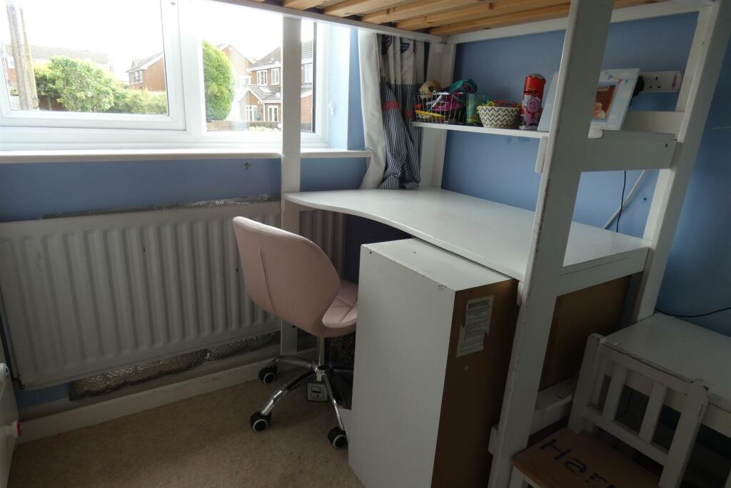 BEDROOM 3