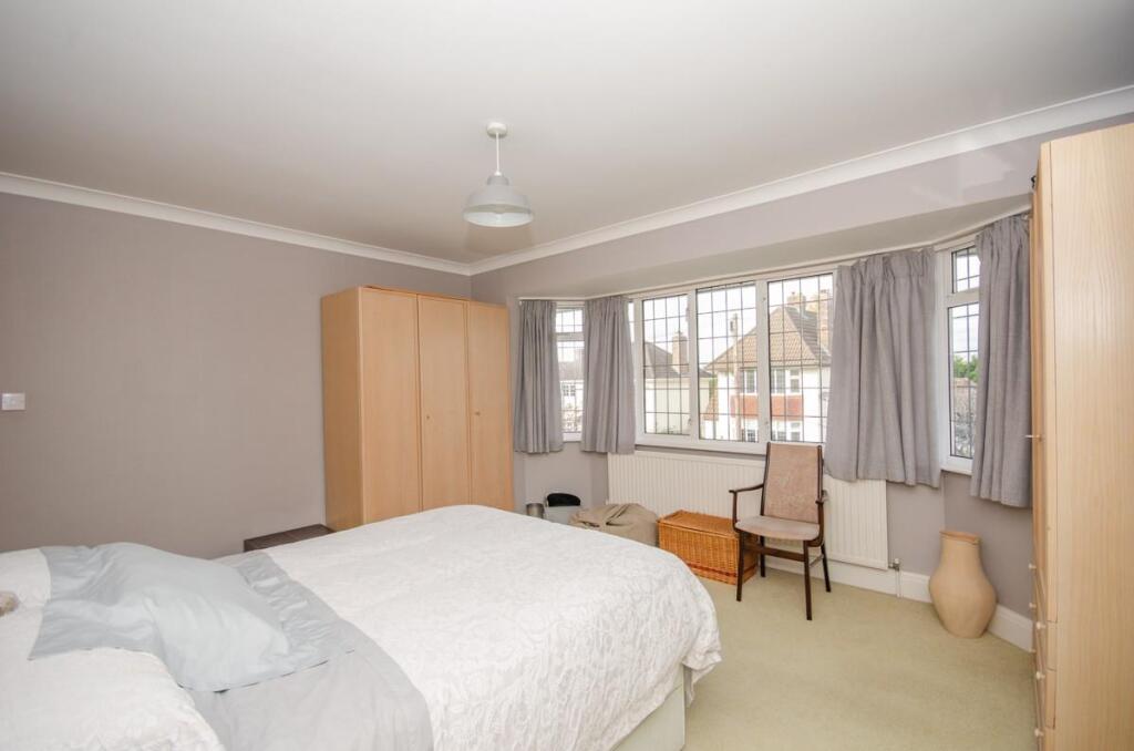 Bedroom one pic 3.jpg