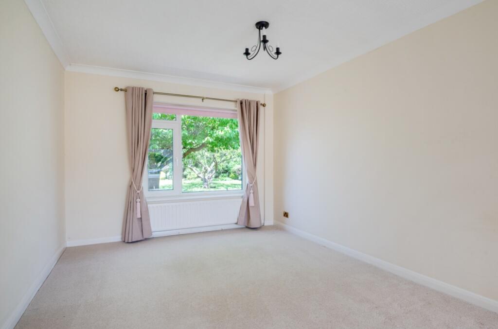 1331175-22-6883757b8a2f8