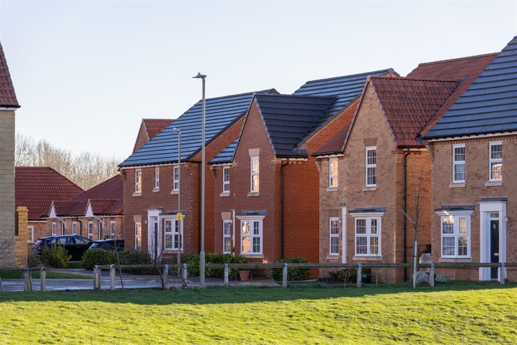 Derwent Road 85 External-7.jpg