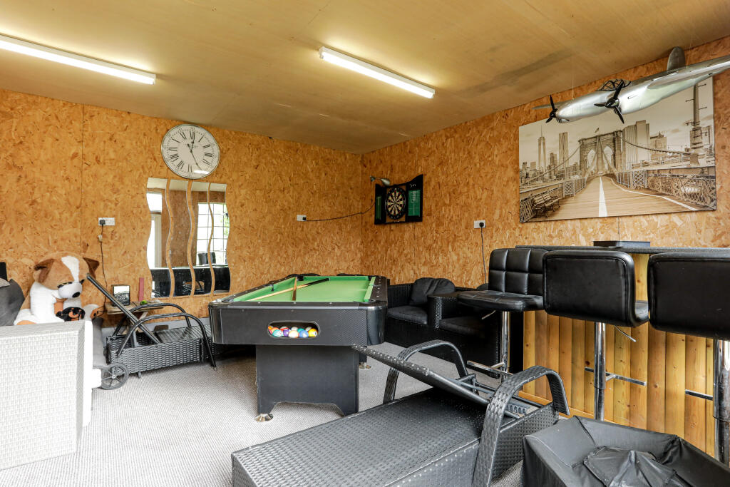 general 108 Canterbu