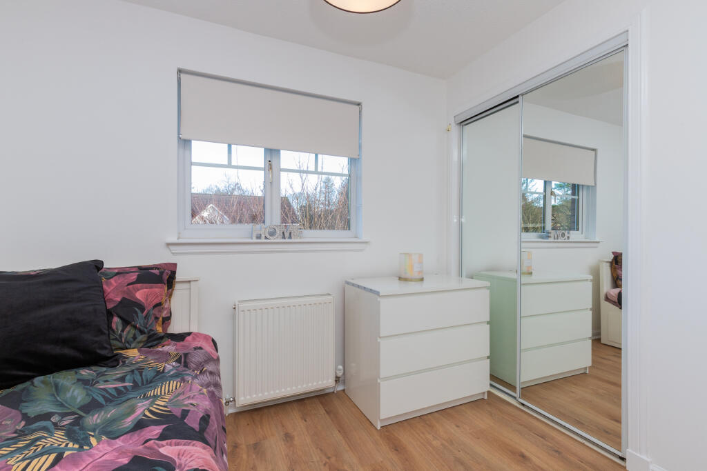 1 deanston park, barrhead L-27
