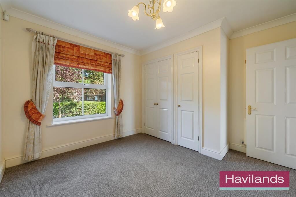 Oakington Court-14.jpg