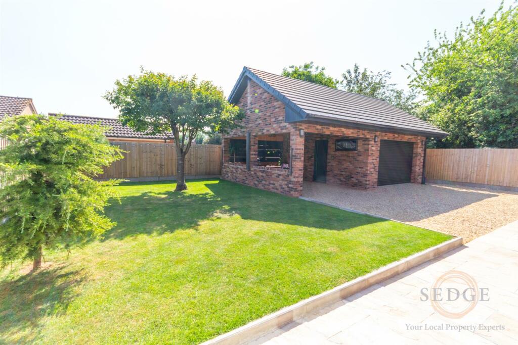 7 hoekman way -06.jpg