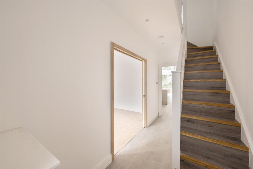 Huntingfield Road Hi-18.jpg