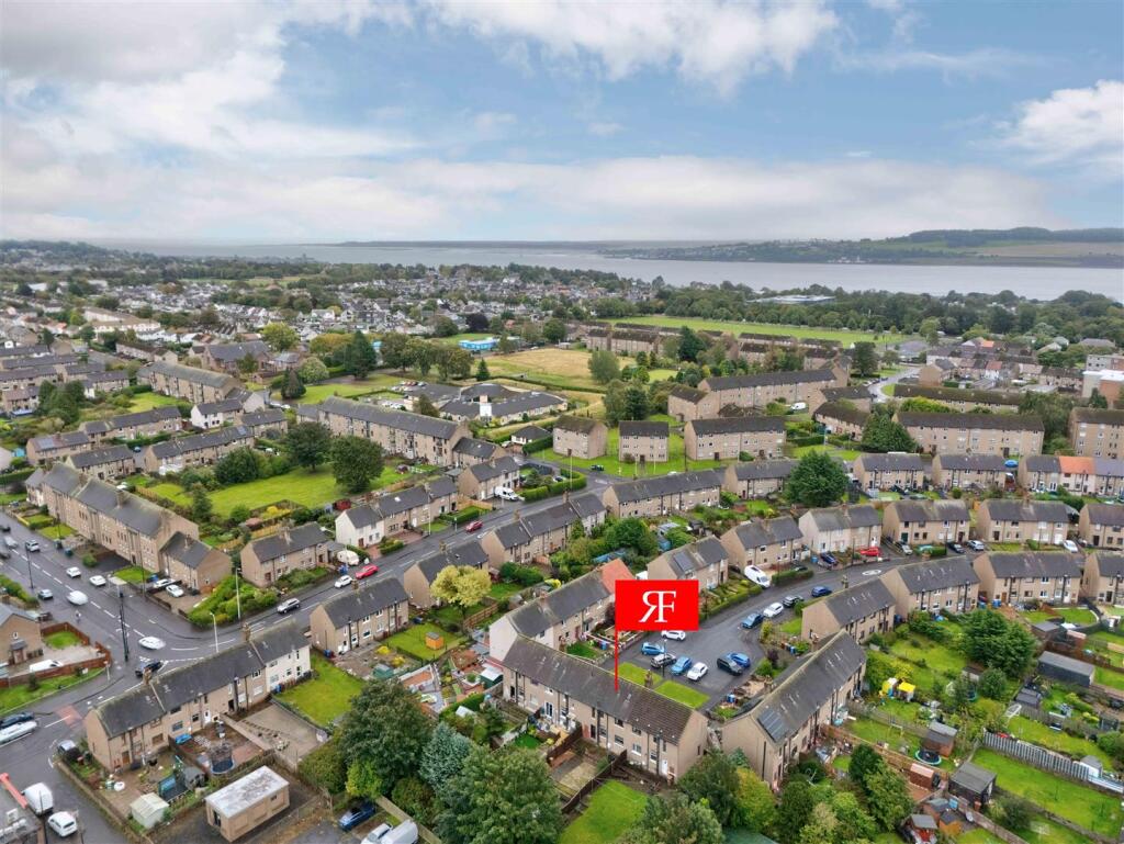 28 Ballindean Crescent Dundee-17.JPG