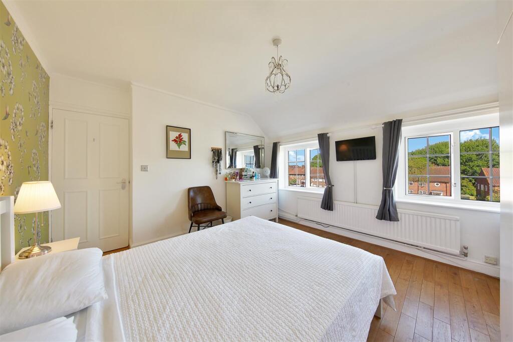 31 Moyne Place - Yluie6PEovqOsMpgfwzi.jpg