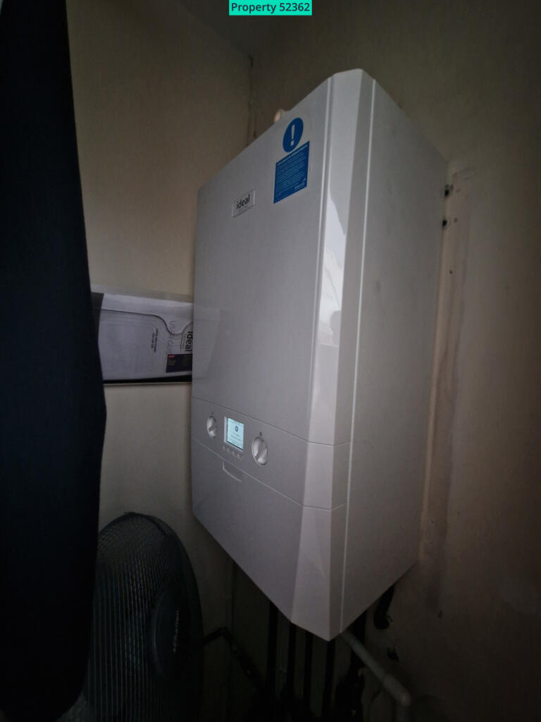 New Ideal logi max boiler in 2024 has 9 yrs guaran