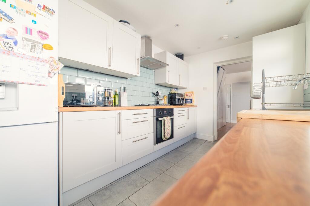 Call 02920_454555 to secure your viewing_11