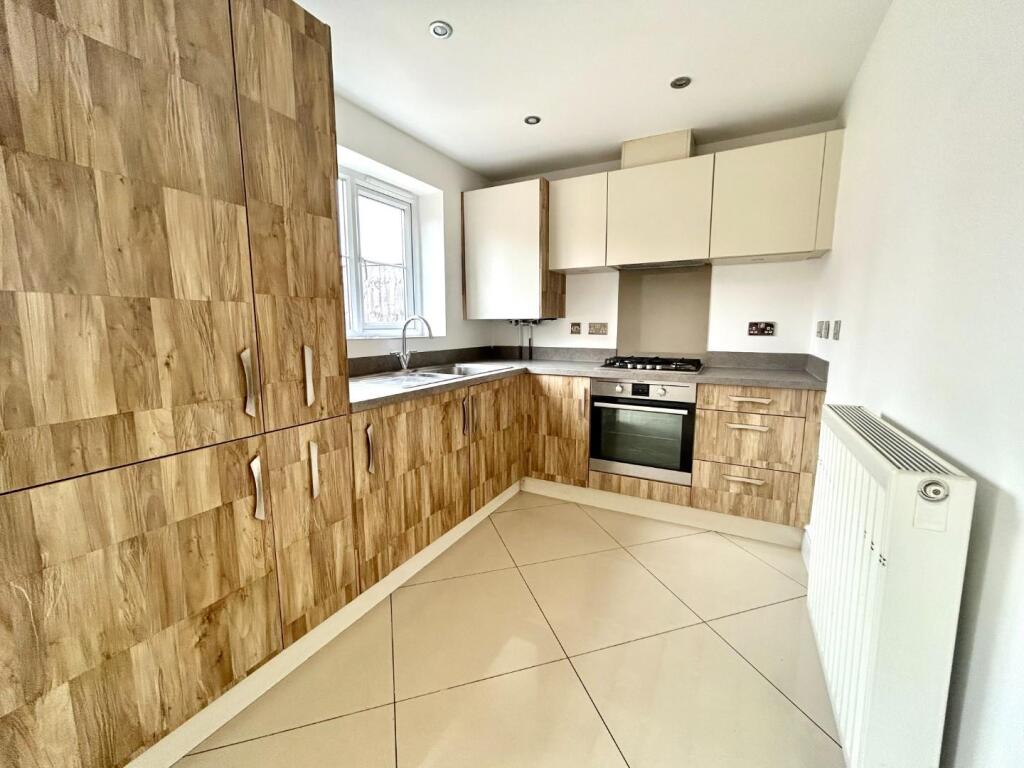 kitchen 1.JPG