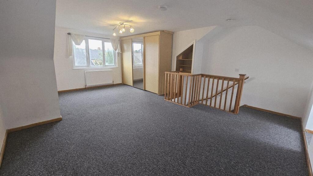 WhatsApp Image 2025-09-19 at 09.22.14.jpeg