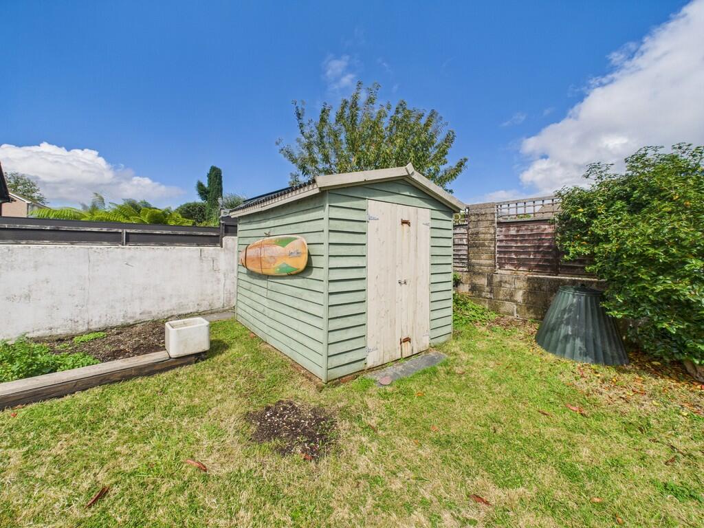 CAM02089G0-PR0561...