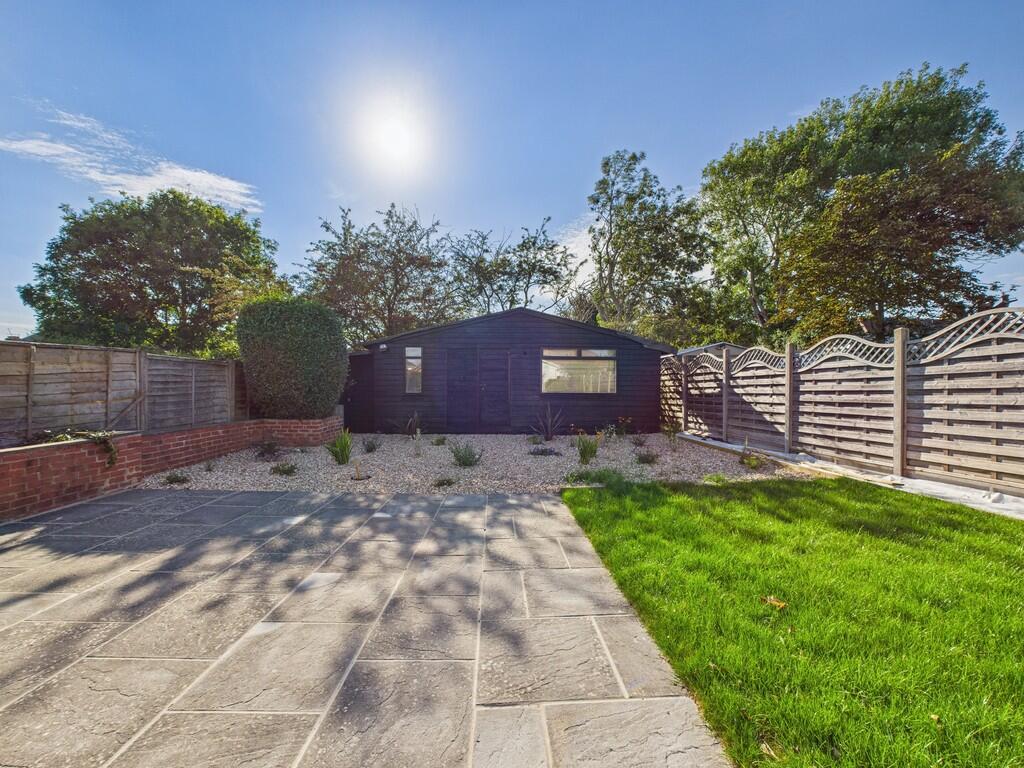 Rear garden (3)