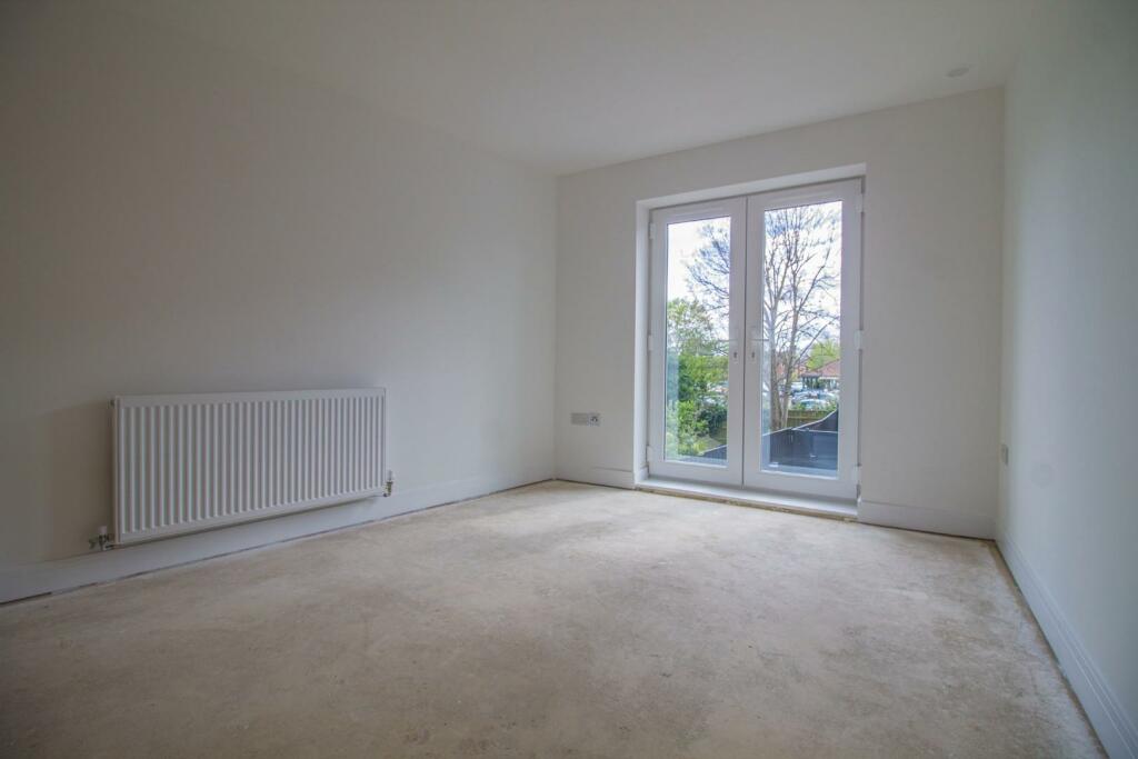 Apartment 2, Saddlers Court [Living Room Area 01] 