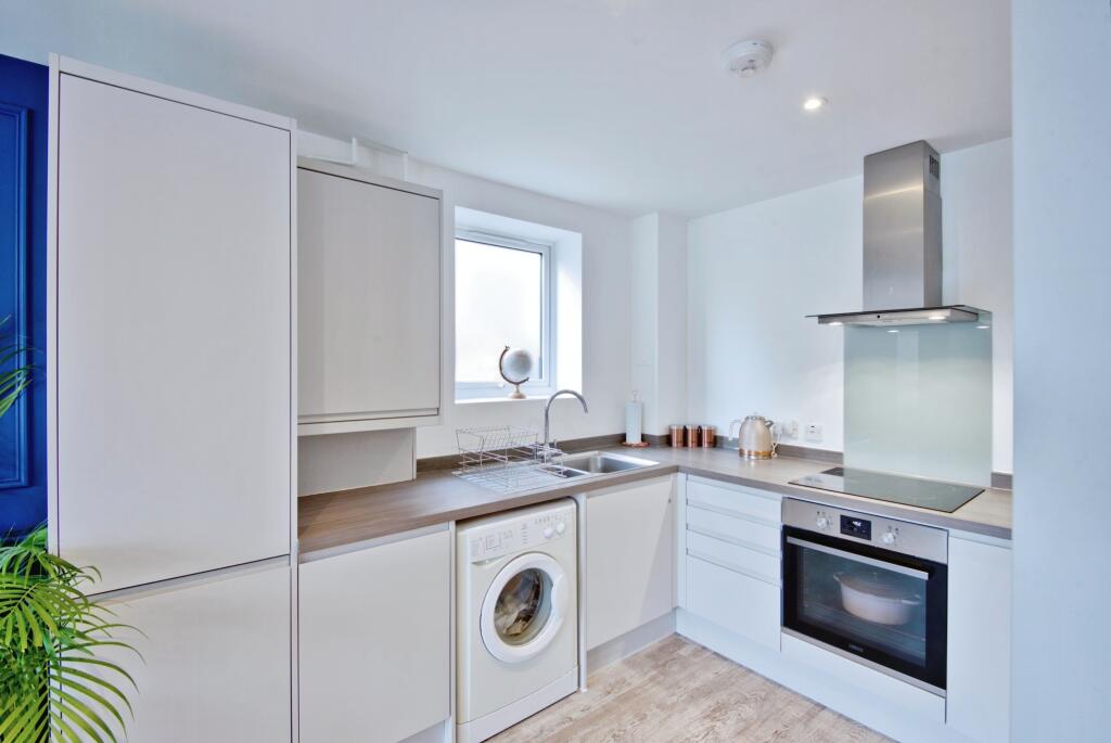 Fitted Kitchen