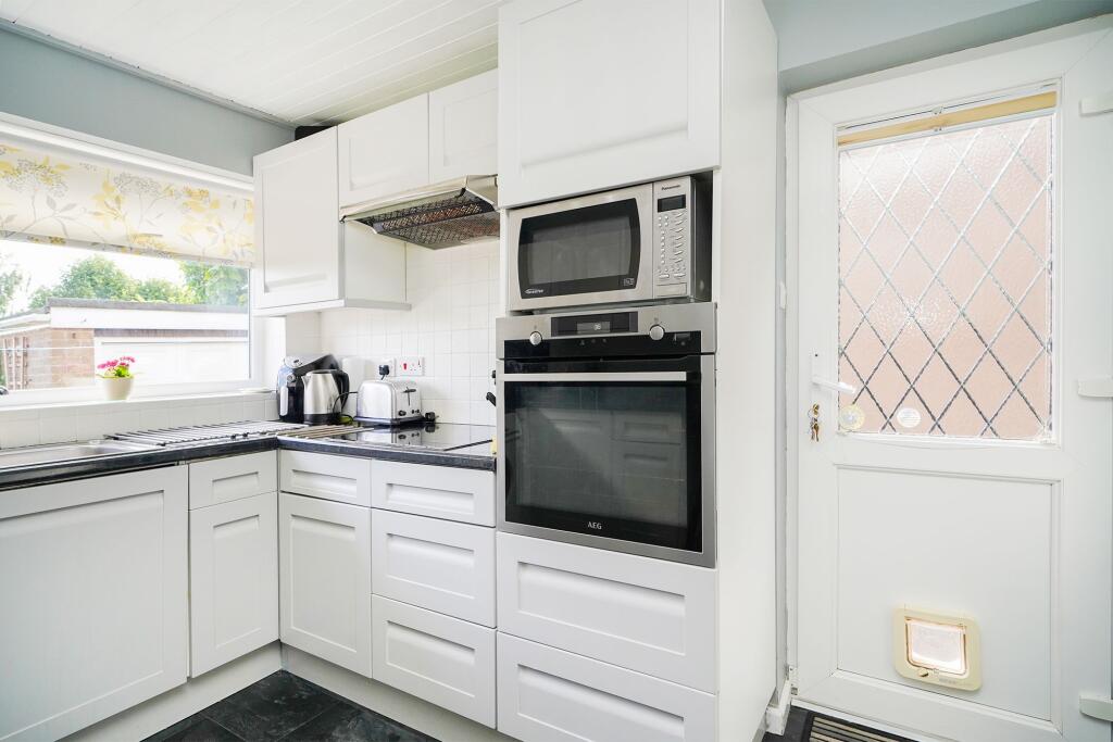 THROUGH LOUNGE DINER AND KITCHEN