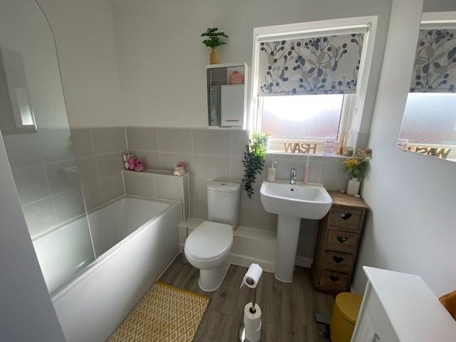 1 turner close 3.jpg