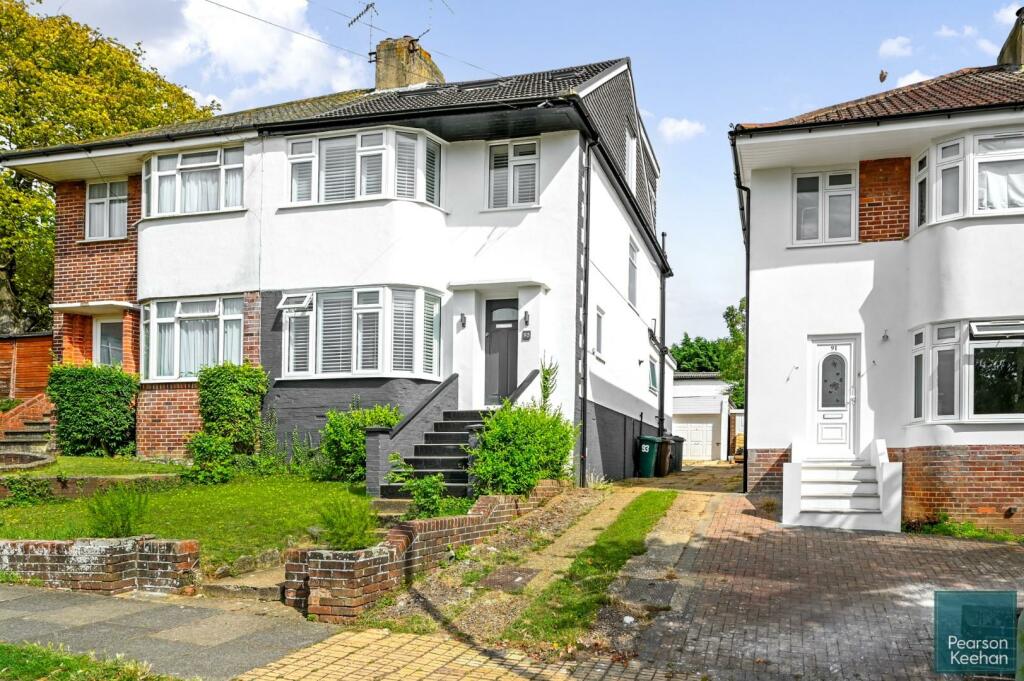 93 Applesham Ave, BN3 (42).jpg