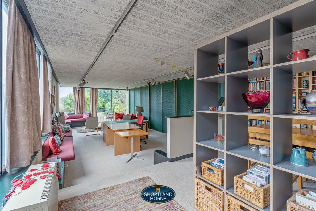 55 Cotswold Drive (2 of 3).jpg