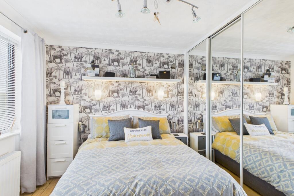 EweMove - Spalding - Moulton - Bedroom